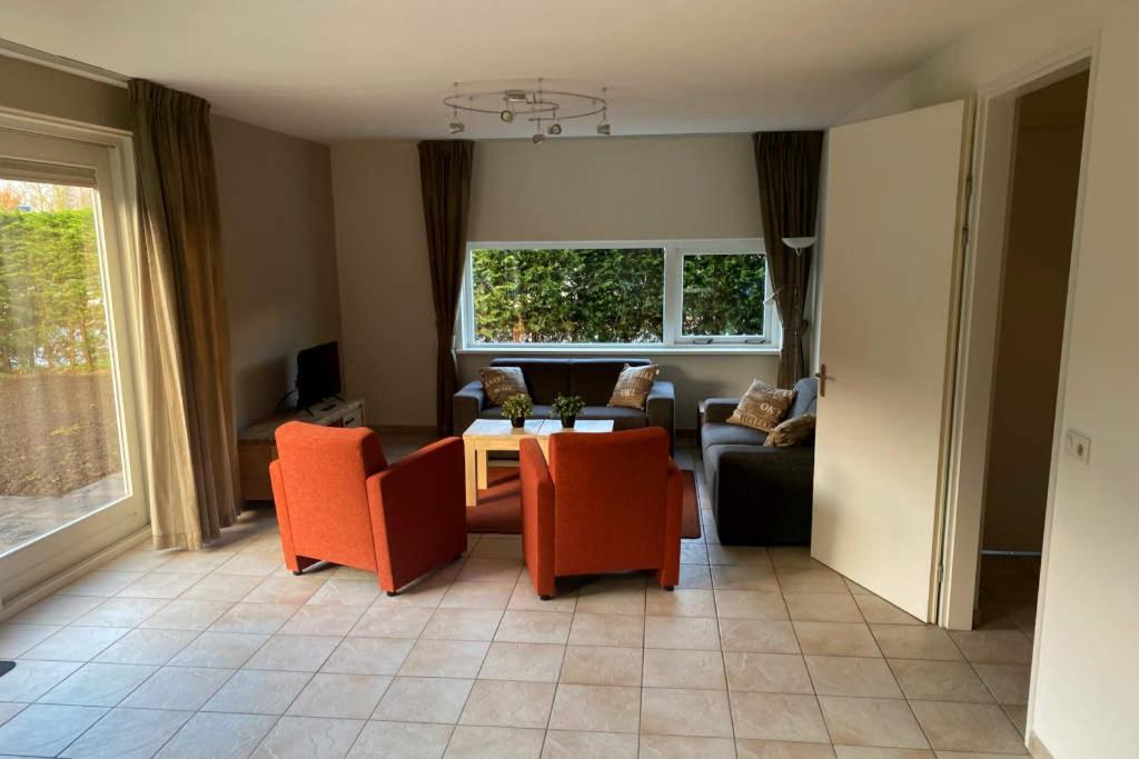 Hvz Narcis 10P Hotel Heinkenszand Exterior photo